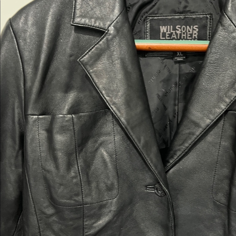 Wilsons Leather Pelle Studio Women's Sleek Black Leather Jacket Sz XL - Picture 3 of 10